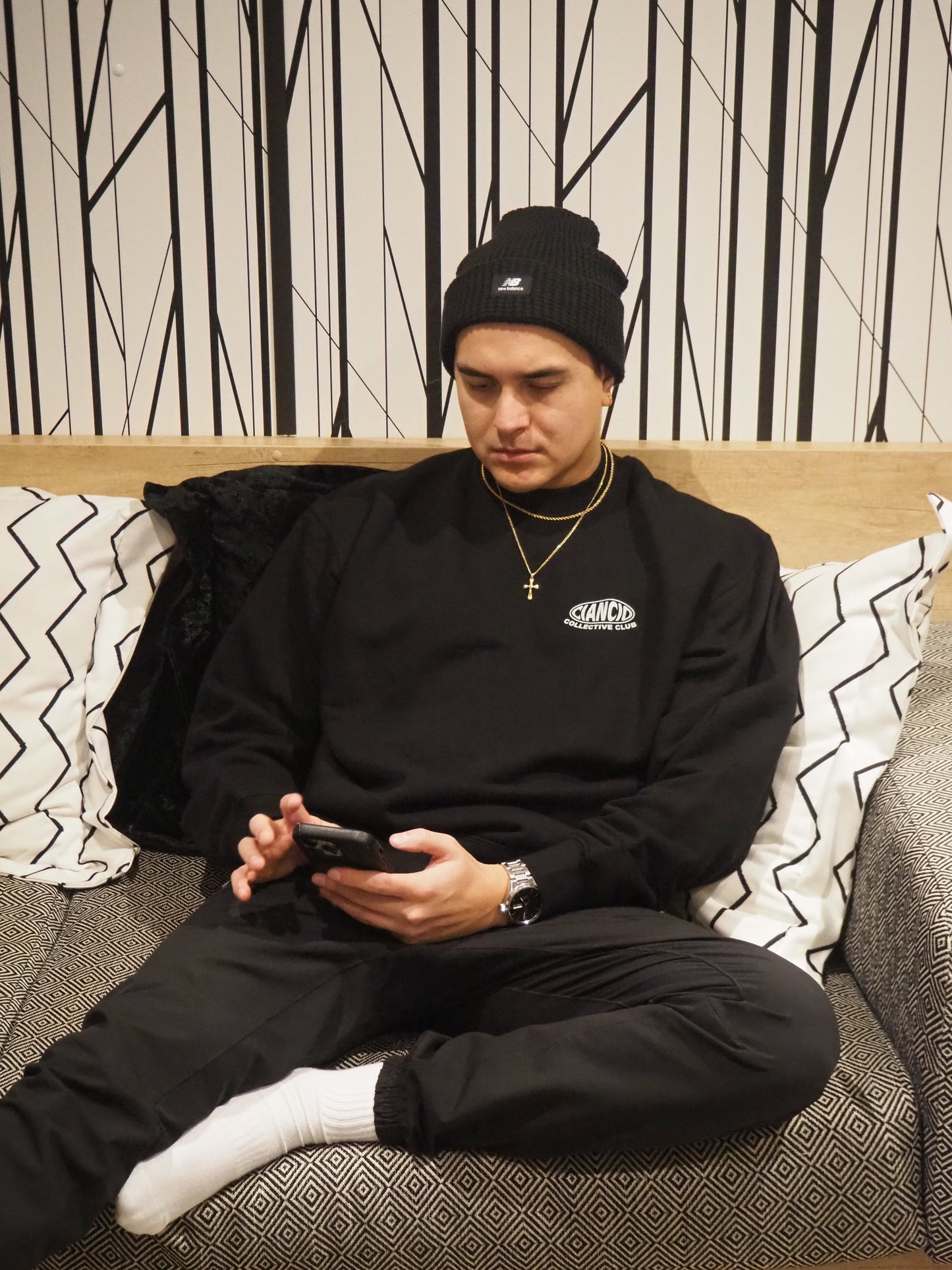 Bubble Crew Neck Sweat | Black
