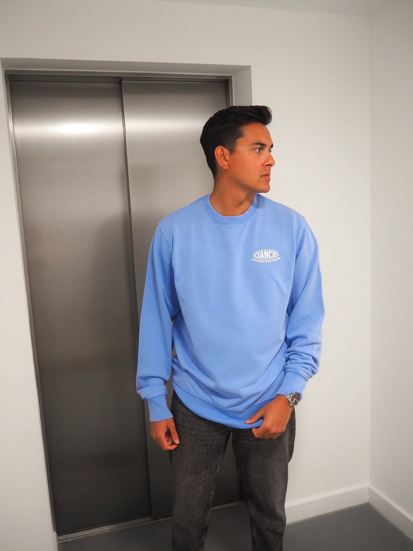 Vintage Swimmer Blue Bubble Sweatshirt