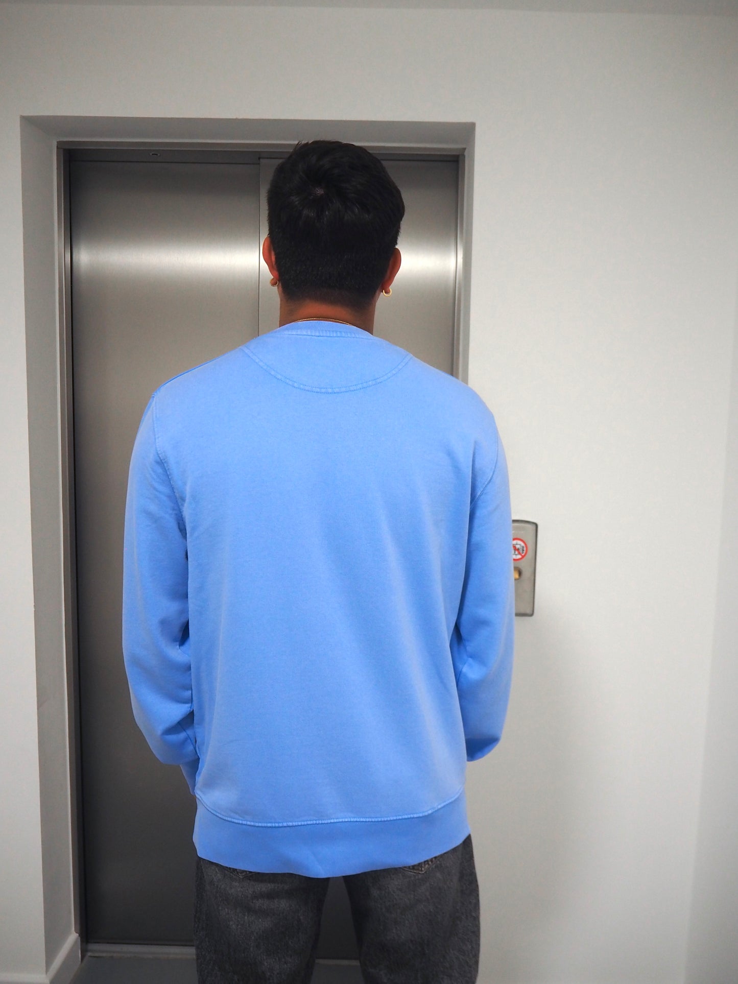 Vintage Swimmer Blue Bubble Sweatshirt